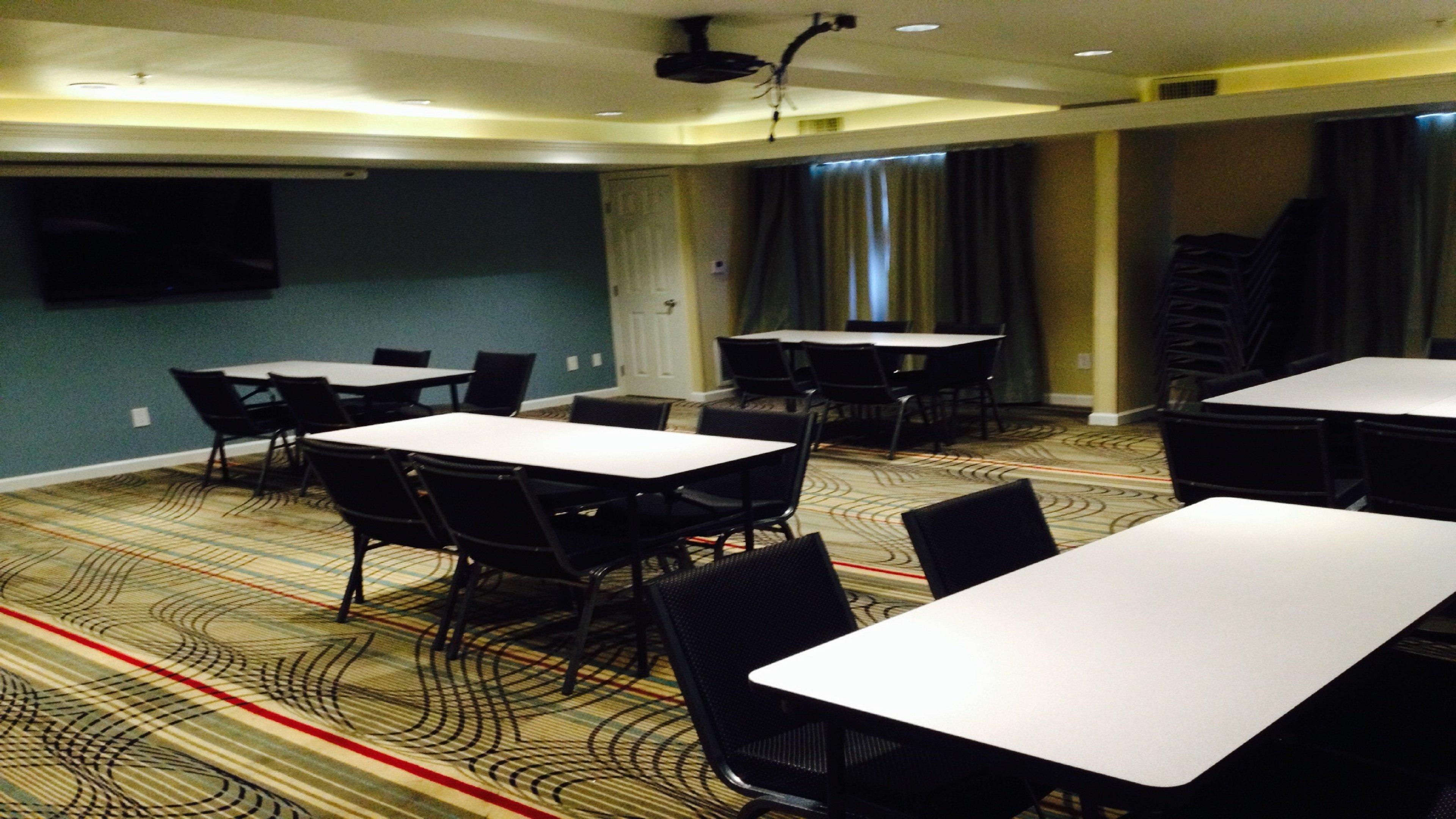Holiday Inn Express Bakersfield By Ihg Exterior foto